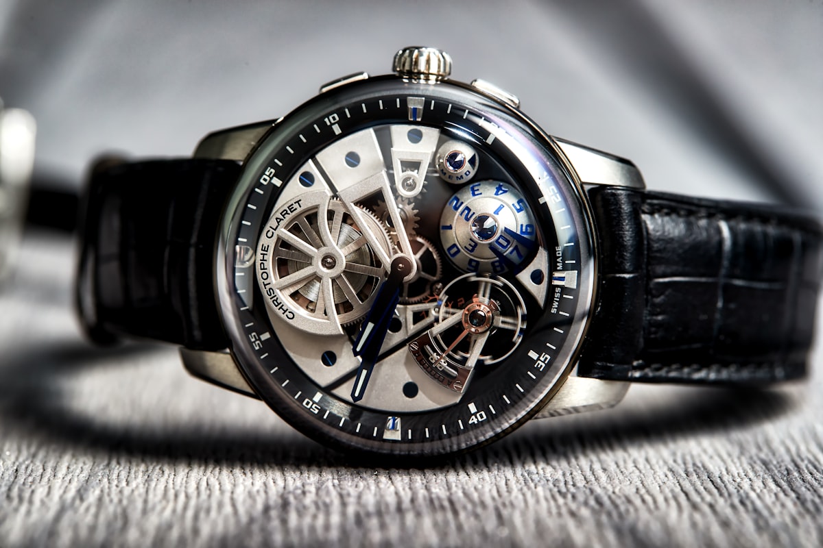 Tourbillon